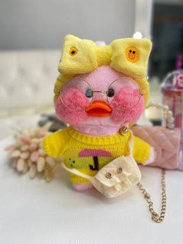 Іграшка "Lalafanfan" з одягом (кофта, пов'язка, сумка, окуляри) Рожева 9000 9000 фото