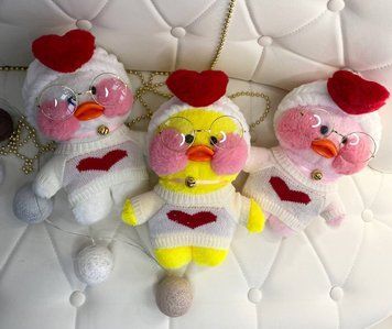 Іграшка "Lalafanfan" з одягом (кофта, пов'язка + окуляри) Рожева 9013 9013 фото