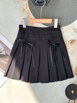 Юбка в складочку с кружевными бантиками Черный 28526-1, 64, UXJ KIDS, Черный, Для девочек, Весна Осень, 134 28526-1 фото